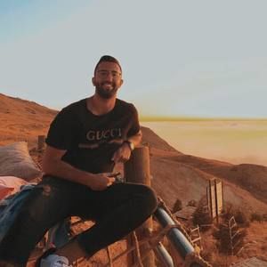 Meet your Posher, Adel